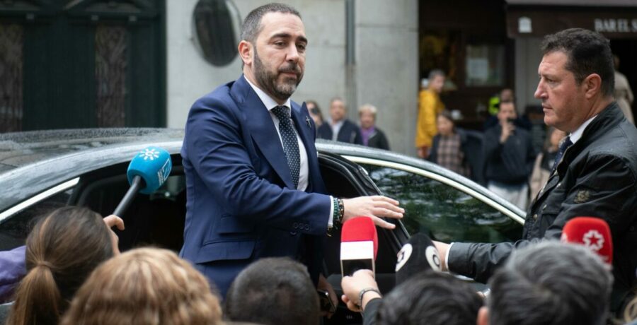 aldama reconoce que llamaban a sanchez el uno y que a abalos el jefe le pago unas senoritas para que se relajase