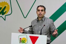 valero asegura que la izquierda andaluza puede ser la referencia para transformar el pais