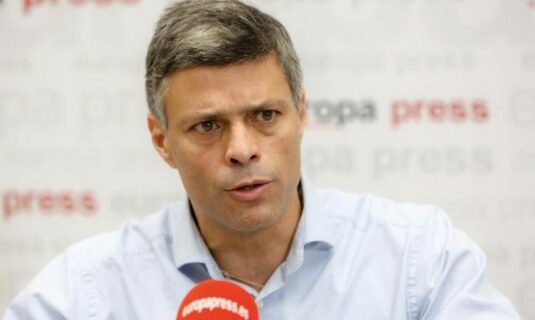 el boe publica la concesion de la nacionalidad espanola al opositor venezolano leopoldo lopez