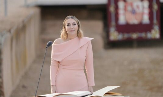 guardiola promete en su toma de posesion que los derechos no estaran sometidos a vaiven politico