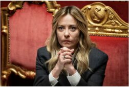 italia aprueba un nuevo decreto laboral con foco en salarios empleo y economia digital