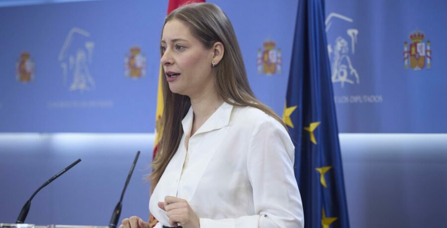 ester munoz responde a vox que el pp no boicotea el acuerdo extremeno y que es coherente con lo firmado