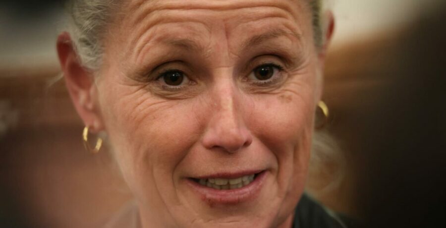 el psoe critica el silencio de feijoo ante la guerra de iran y que saque ahora el cambio de colchon de sanchez en 2018