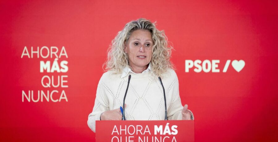 psoe acusa a feijoo de ofrecer bloqueo y recortes y estar con los senores de la guerra como la foto de bush y aznar