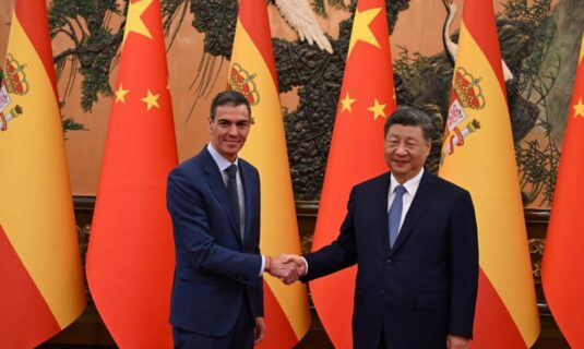 xi se situa junto a sanchez en el lado correcto de la historia y celebra la solida relacion bilateral
