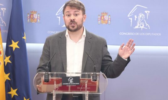 sumar reta a junts a apoyar la prorroga de alquileres en el congreso para demostrar asi que no es racista ni clasista