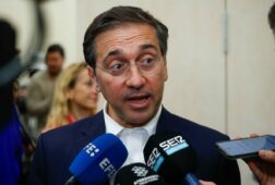 unos 24 millones han solicitado la nacionalidad con la ley de nietos mas del doble que con memoria historica