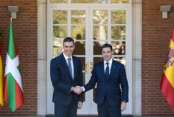 gobierno vasco y central comenzaran a negociar la proxima semana la gestion economica de la seguridad social de euskadi