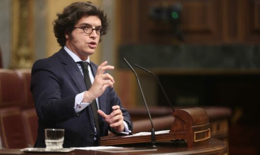 vox apunta a que las negociaciones en cyl estan aun en una fase embrionaria pero esperan cerrar un acuerdo pronto