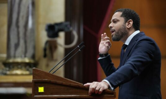 ignacio garriga augura que alianca catalana se va a comer por completo a junts y no a vox