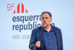 junqueras muestra su disposicion a apoyar presupuestos en espana y cataluna pero pide al psoe el mismo interes