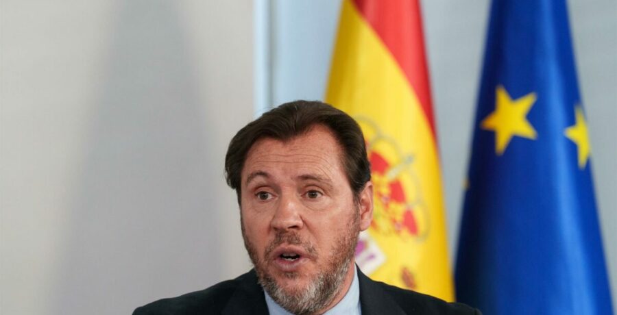 oscar puente dice sentir asco por feijoo es lo peor que ha pasado a la politica espanola en casi 50 anos