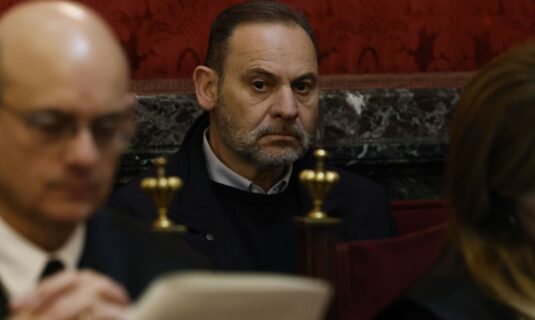 arranca en el supremo el juicio a abalos koldo y aldama por presuntos amanos en la compra de mascarillas