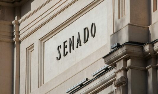 el senado con abstencion del pp rechaza una iniciativa de vox para ilegalizar a eh bildu