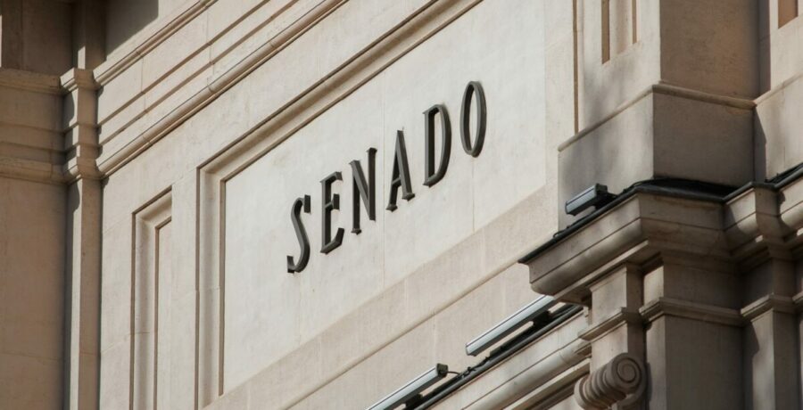 el senado con abstencion del pp rechaza una iniciativa de vox para ilegalizar a eh bildu