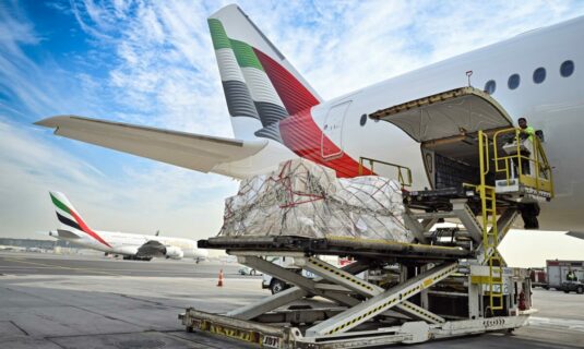 europa prolonga hasta el 24 de abril su recomendacion de evitar volar a oriente en medio del alto el fuego