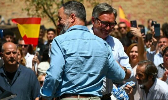 abascal esta en juego si moreno sigue con manos libres para no hacer nada o se condiciona un cambio de verdad