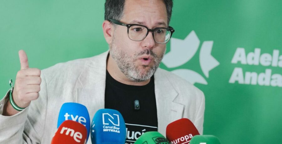 adelante pide combatir la corrupcion venga de donde venga necesitamos una izquierda que no averguence