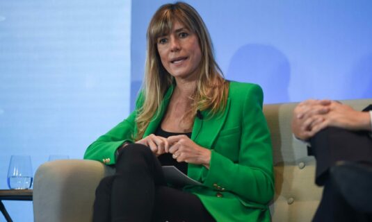 la uco senala contratos de la catedra de begona gomez al margen de la normativa y de forma premeditada