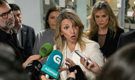 diaz reclama a von der leyen que se enfrente a las amenazas de trump no somos vasallos