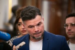 rufian no descarta cloacas de psoe y exige explicaciones a sanchez la gente merece una izquierda que no de verguenza
