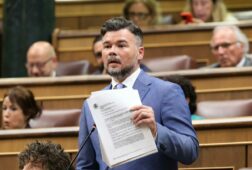 gabriel rufian rechaza apoyar una mocion de censura tras la imputacion de zapatero lo que viene es infinitamente peor