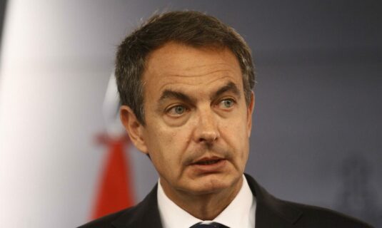 el juez imputa a zapatero en el caso plus ultra por presunto blanqueo de capitales