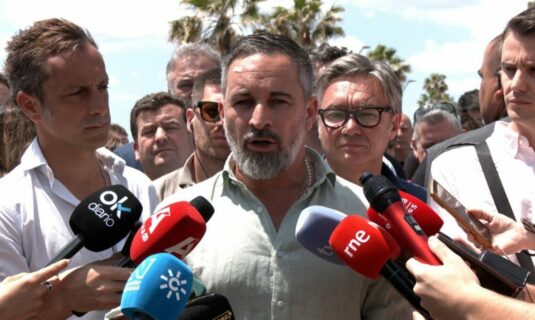 abascal asegura que no entregaran gratis o malbarataran la confianza de los andaluces