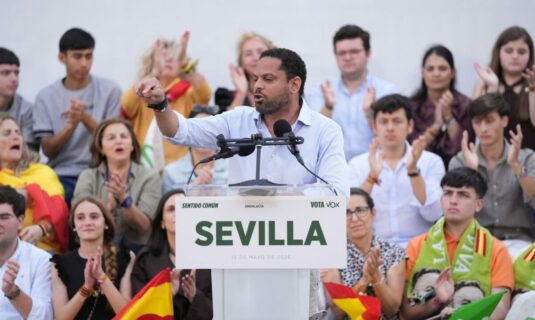 vox dice que el psoe ha colapsado con la imputacion de zapatero y exige elecciones anticipadas