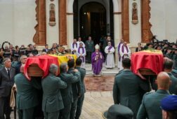 asociaciones de la guardia civil piden a montero rectificar sobre la muerte de los agentes es un homicidio