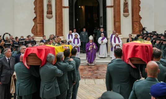 asociaciones de la guardia civil piden a montero rectificar sobre la muerte de los agentes es un homicidio