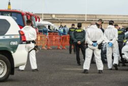 un espanol aislado en el hospital gomez ulla da positivo provisional en la pcr