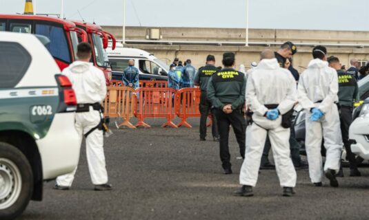 un espanol aislado en el hospital gomez ulla da positivo provisional en la pcr