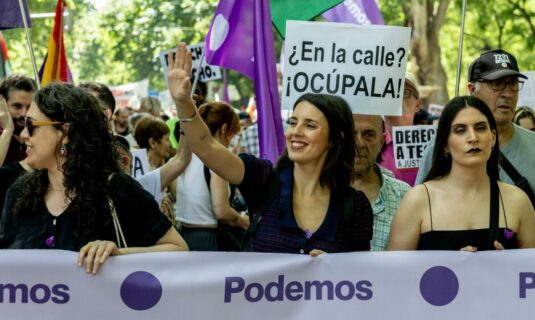 podemos da por agotada la legislatura este gobierno esta enterrado