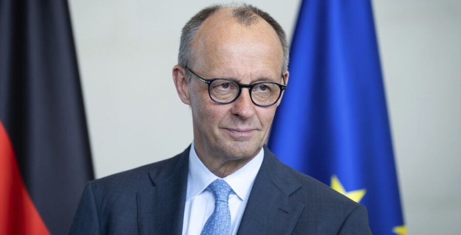 el canciller aleman friedrich merz rechaza la emision de deuda conjunta de la ue