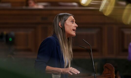junts acusa a socialistas y socios en el congreso de alimentar extremos con trilerismo en datos en vivienda