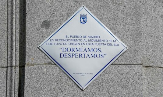 15 anos del 15m dormiamos despertamos