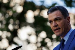 sanchez felicita el dia de europa y destaca su fortaleza economica y social nuestro hogar y nuestro futuro