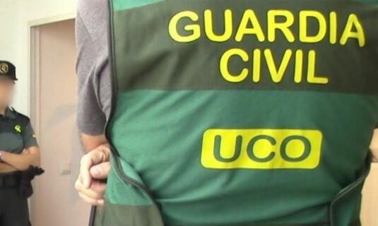 la uco acude a la sede de la guardia civil y requiere los expedientes contra agentes que investigan al psoe