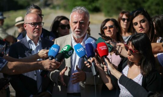 el ministro torres sobre si el psoe se querellara contra leire diez se actuara con toda la contundencia