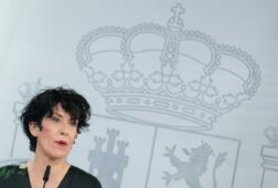 el gobierno defiende que asumio desde el primer momento las responsabilidades politicas con abalos
