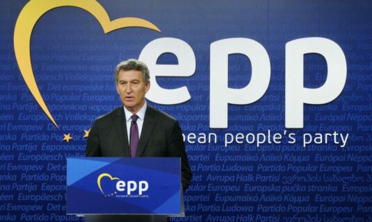 feijoo eleva la presion sobre pnv y junts para echar a sanchez si estan dispuestos a hacer lo que dicen hagamoslo