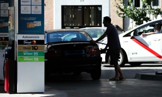 el ine confirma que el ipc se mantuvo en mayo en el 32 pero eleva la inflacion subyacente al 3
