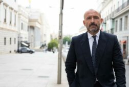 genova se desmarca de aldama es un delincuente con una sentencia firme y al pp no le gustan los delincuentes