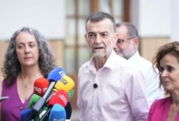 maillo tilda de brindis al sol la oferta de feijoo a pnv y junts para una mocion de censura
