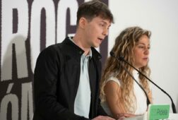 sumar rechaza que la legislatura este muerta y evita reprochar a sanchez tardanza para comparecer en el congreso
