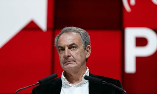 zapatero solicita que no se le interrogue esta semana por las joyas pero si por plus ultra para preparar mas su defensa