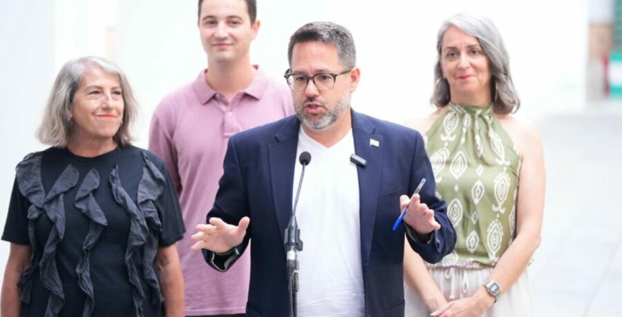 adelante pide a moreno que se deje de teatrillo para formar gobierno en andalucia que vaya aceptando realidad