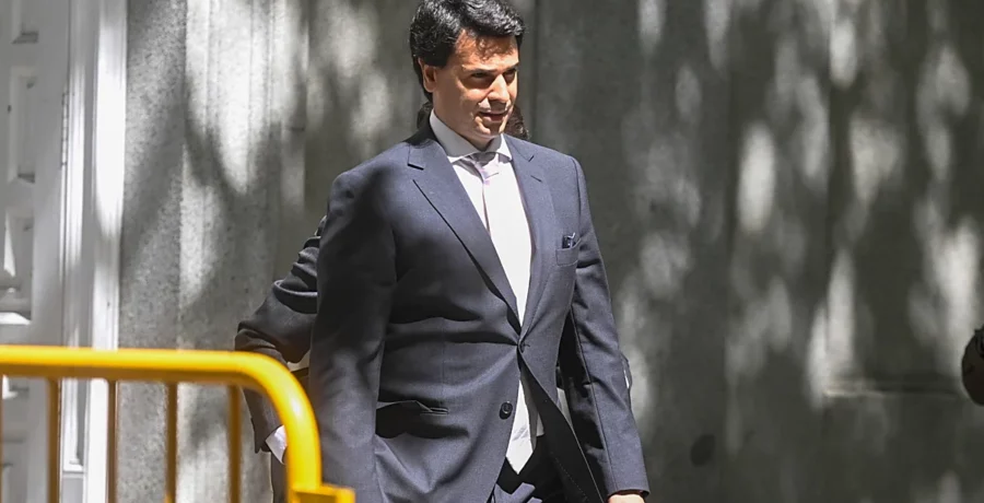 la empresa del novio de ayuso no tenia medios para los servicios que cobraba a quiron segun la uco