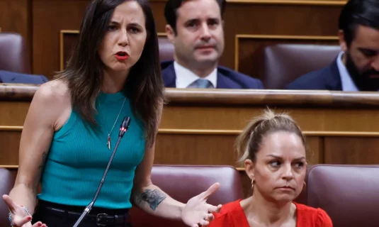 podemos ve insostenible al gobierno tras la condena de abalos por corrupcion